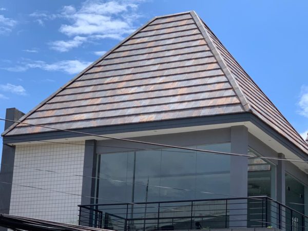 flat 5xl nepal orange roof tile 49643735481 o
